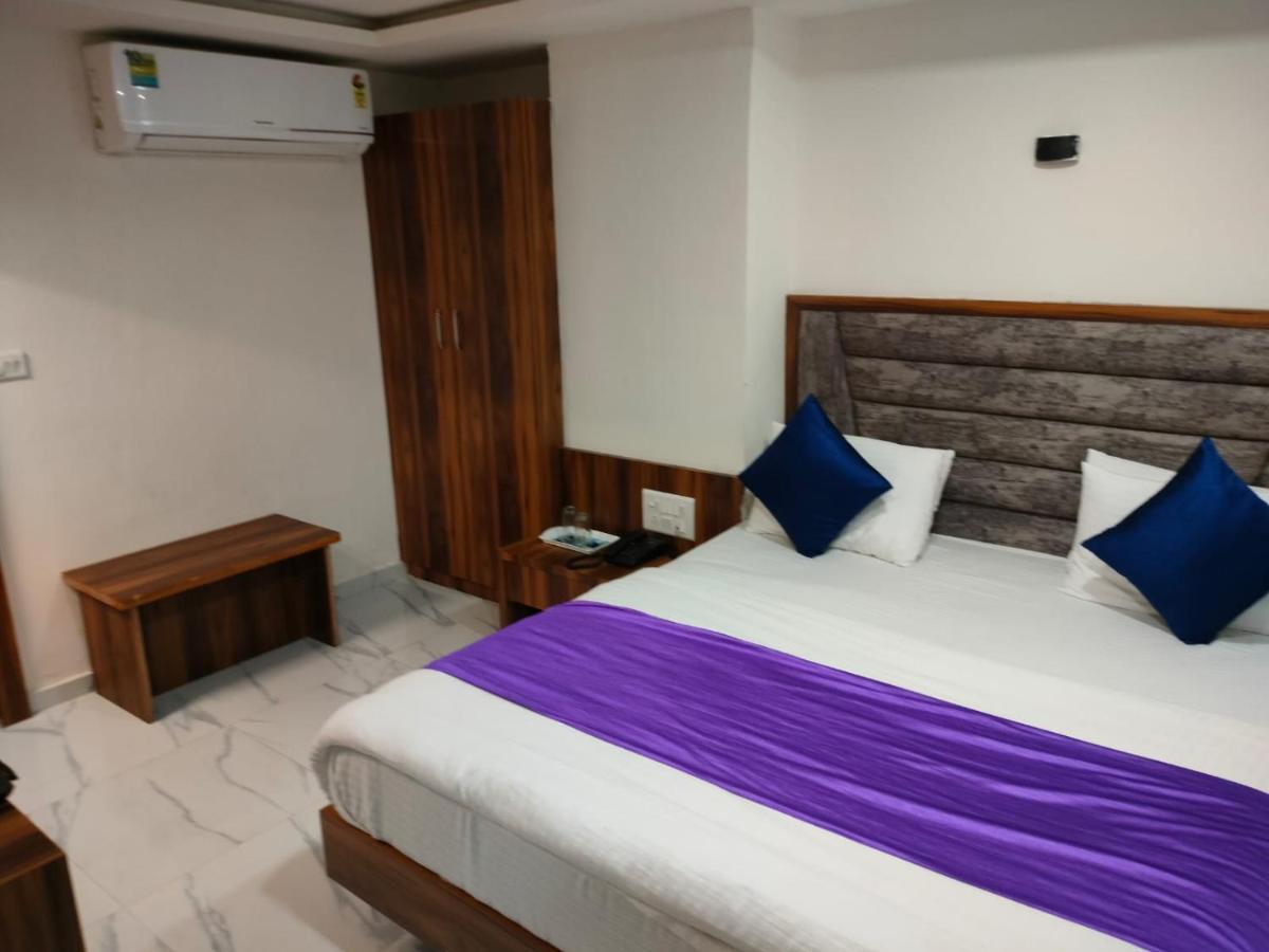 Hotel Ozone,Ahmedabad Exterior foto