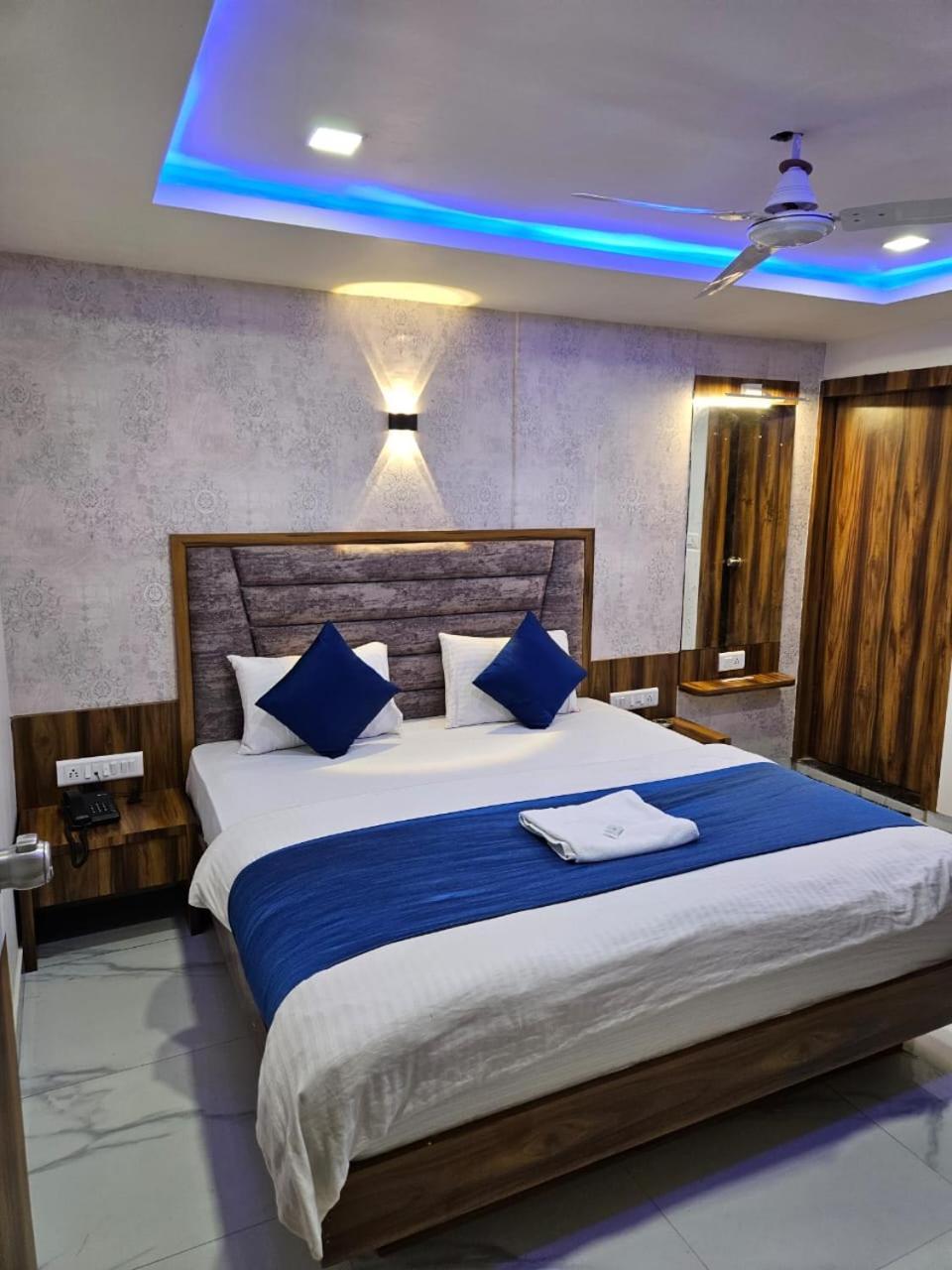 Hotel Ozone,Ahmedabad Exterior foto