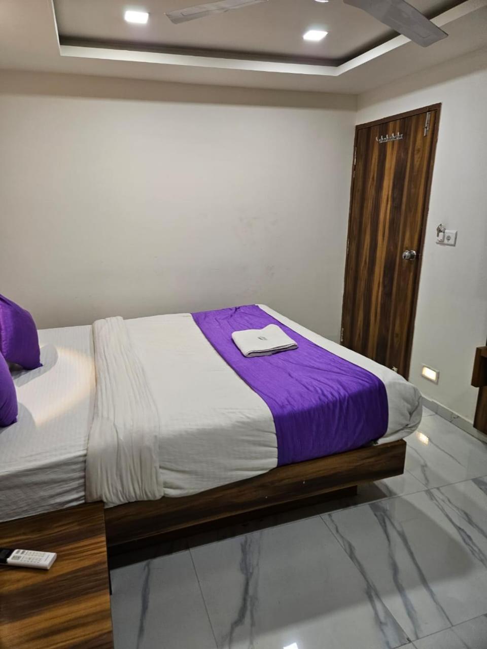 Hotel Ozone,Ahmedabad Exterior foto